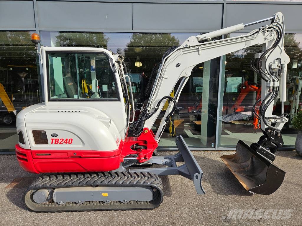 Takeuchi TB 240 Mini excavators < 7t