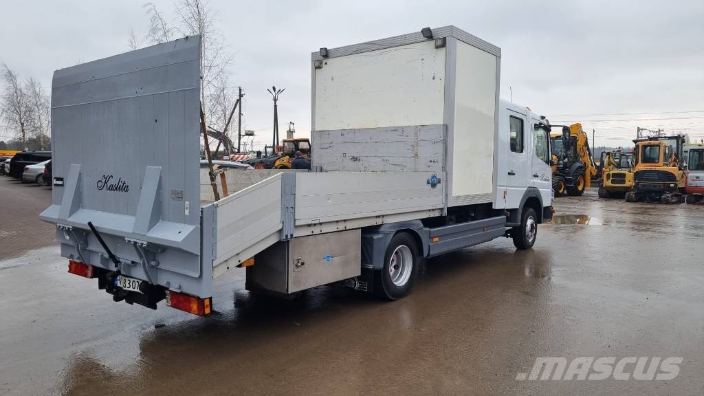 Mercedes-Benz 1018 Sunkvežimiai su dengtu kėbulu