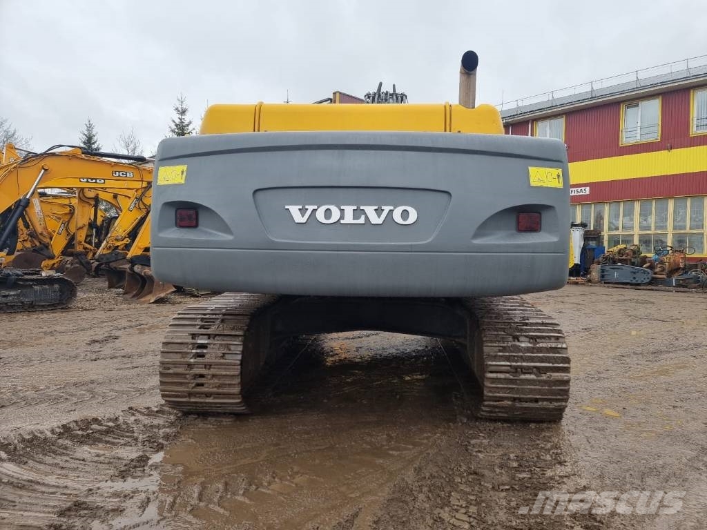 Volvo EC 460 B LC Roomikekskavaatorid