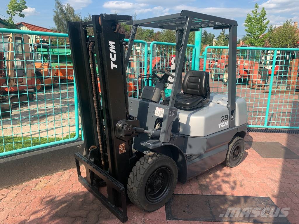 TCM FG25N5T V-2386 OB Chariots GPL