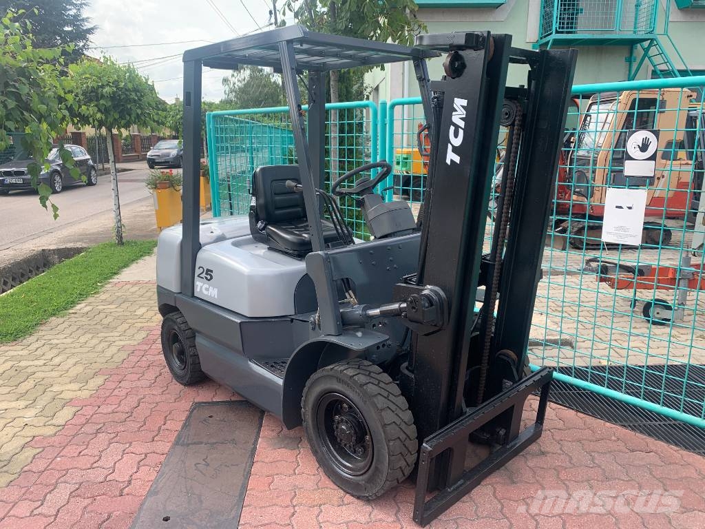 TCM FG25N5T V-2386 OB Chariots GPL