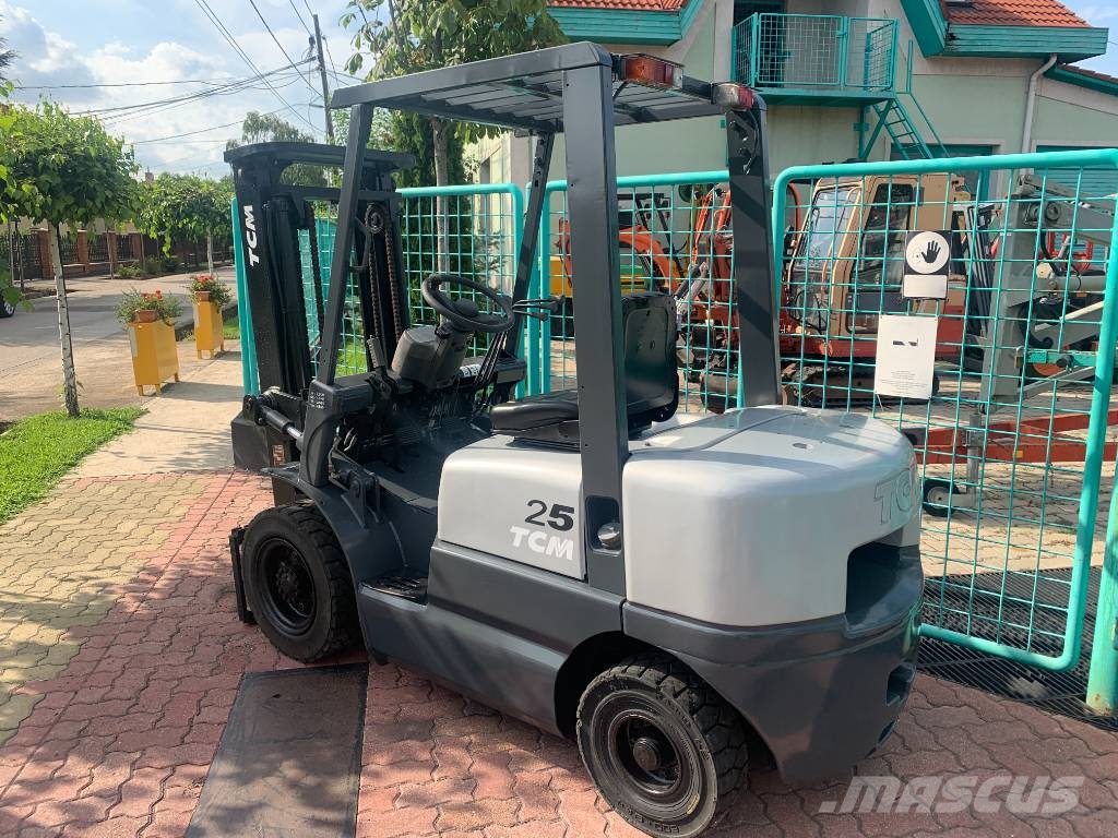 TCM FG25N5T V-2386 OB Chariots GPL