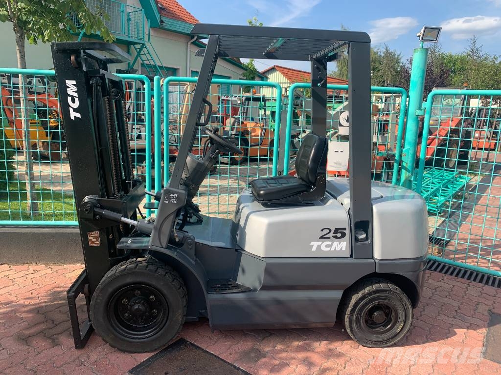 TCM FG25N5T V-2386 OB Chariots GPL