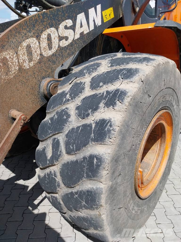 Doosan DL 420CVT-5 Kolesové nakladače