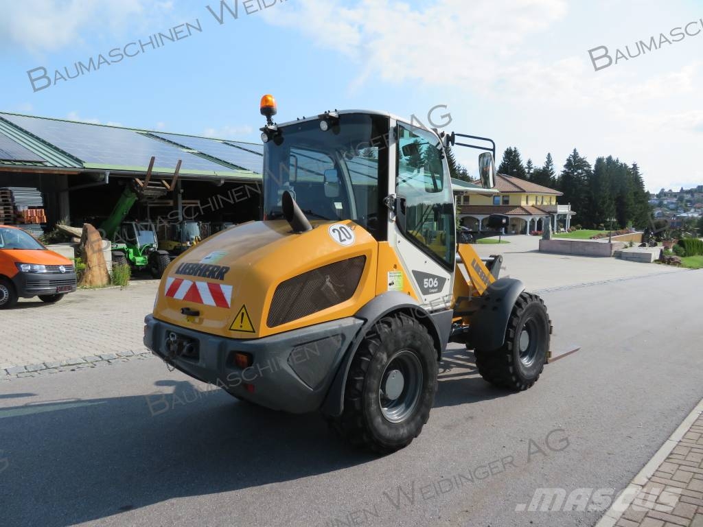Liebherr 506 compact Kolesni nakladalci