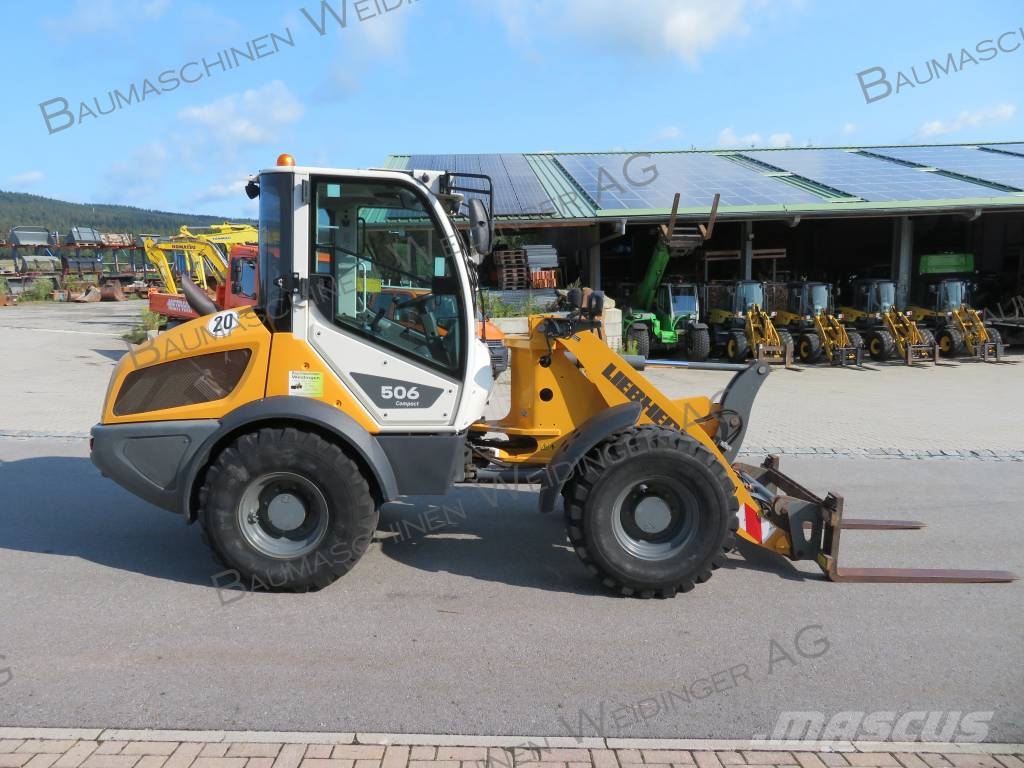 Liebherr 506 compact Kolesni nakladalci