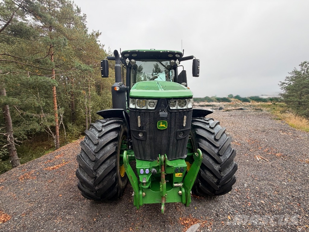 John Deere 7290 R Tractoren