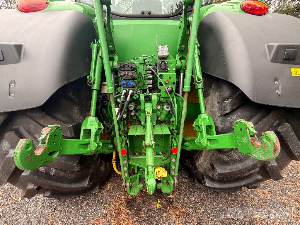 John Deere 7290 R Tractoren