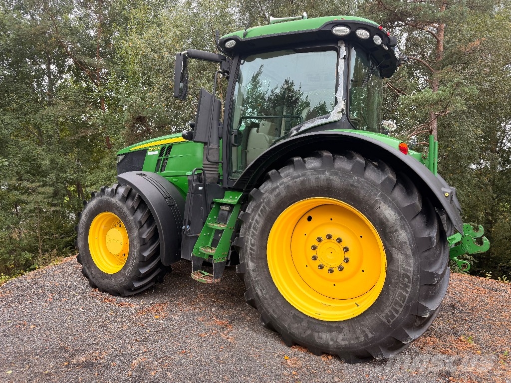 John Deere 7290 R Tractoren