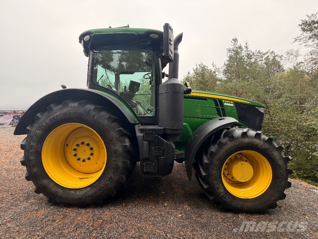 John Deere 7290 R Tractoren