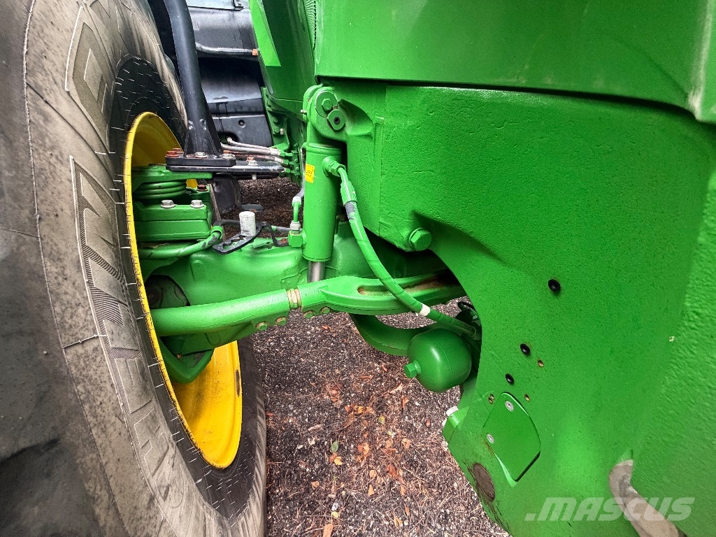 John Deere 7290 R Tractoren