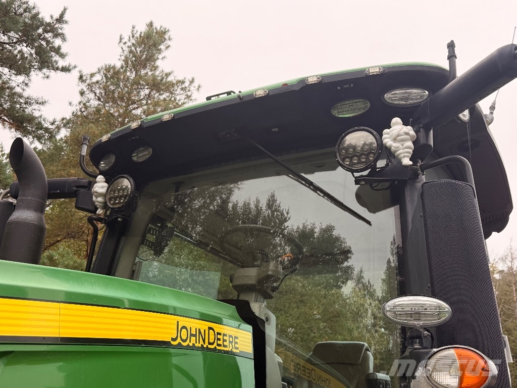 John Deere 7290 R Tractoren