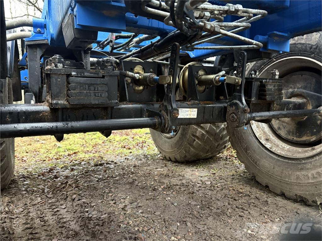 Kipa KVL 160 Remolques con caja de volteo