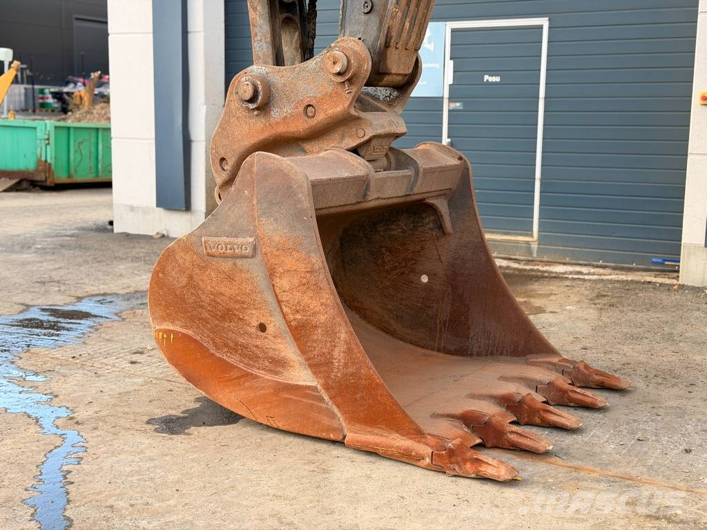 Volvo EC 380 EL täydellinen historia Excavadoras sobre orugas