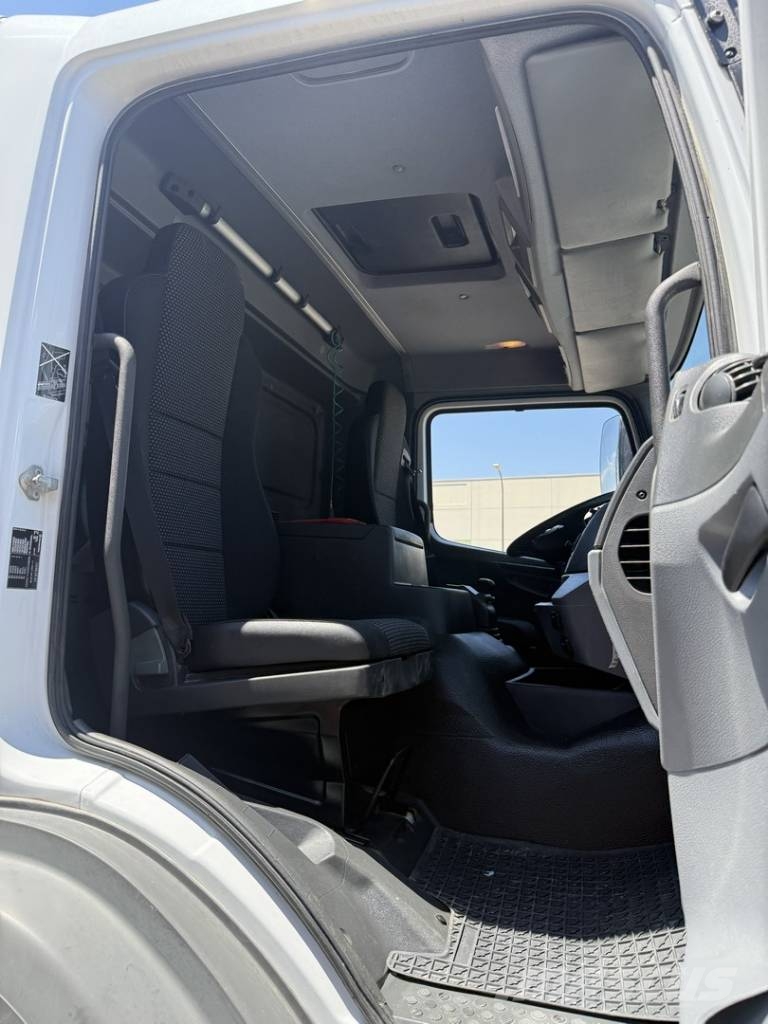 Mercedes-Benz AXOR 1833 طفرات توزيع الخرسانة