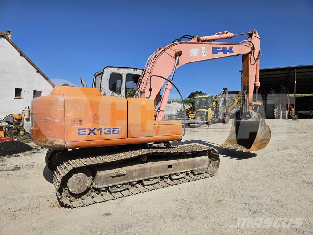 Fiat-Hitachi EX 135 حفارات زحافة