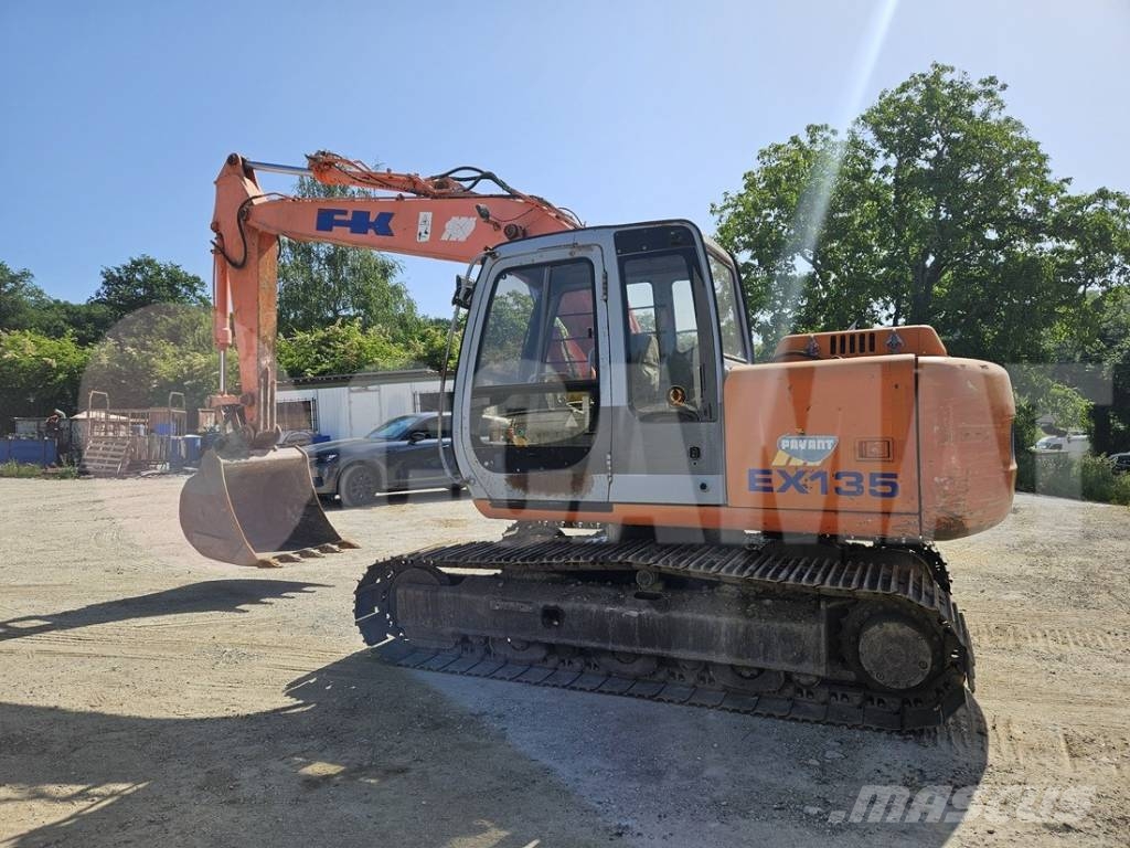 Fiat-Hitachi EX 135 حفارات زحافة
