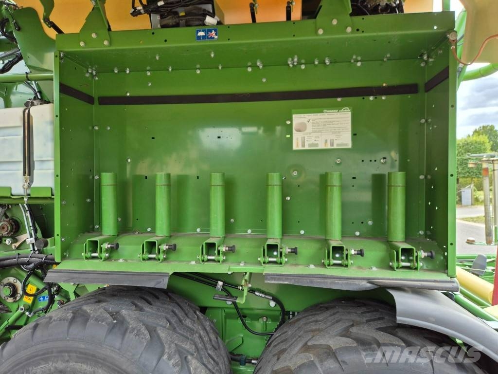 Krone Comprima CF 155 XC محزمات مستديرة