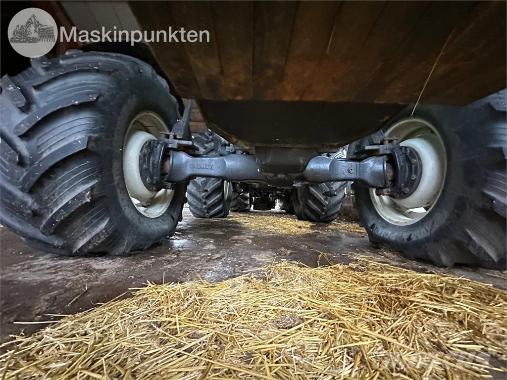 Valmet 8450 Traktorer