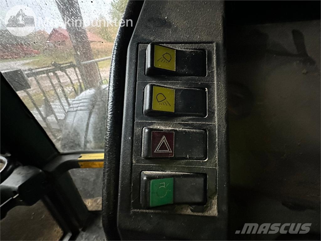 Valmet 8450 Traktorer
