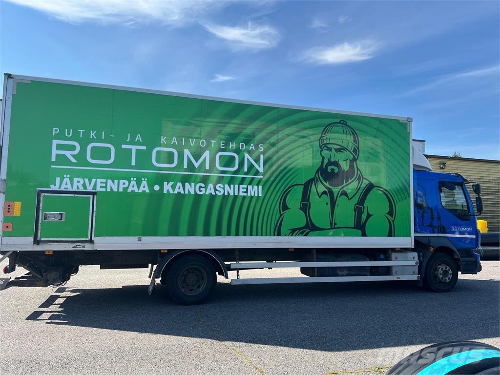 Volvo FL 240 4x4 Camiones con caja de remolque