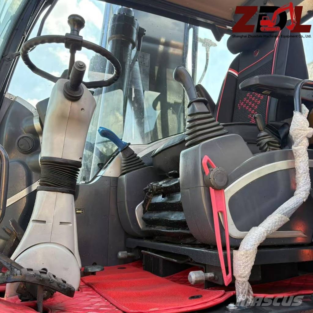 Hyundai 220W-9 Wielgraafmachines