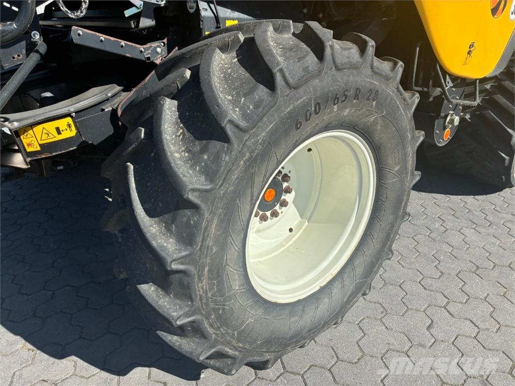 New Holland CR 8.90 Raupe Revelation - Modelljahr 2018 Landbouw - overige