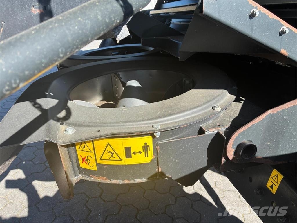 New Holland CR 8.90 Raupe Revelation - Modelljahr 2018 Landbouw - overige