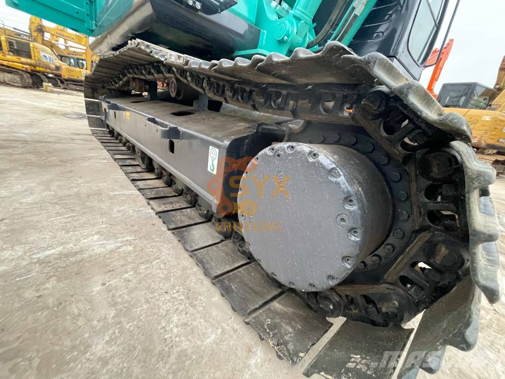 Kobelco SK 200-8 Гусеничні екскаватори