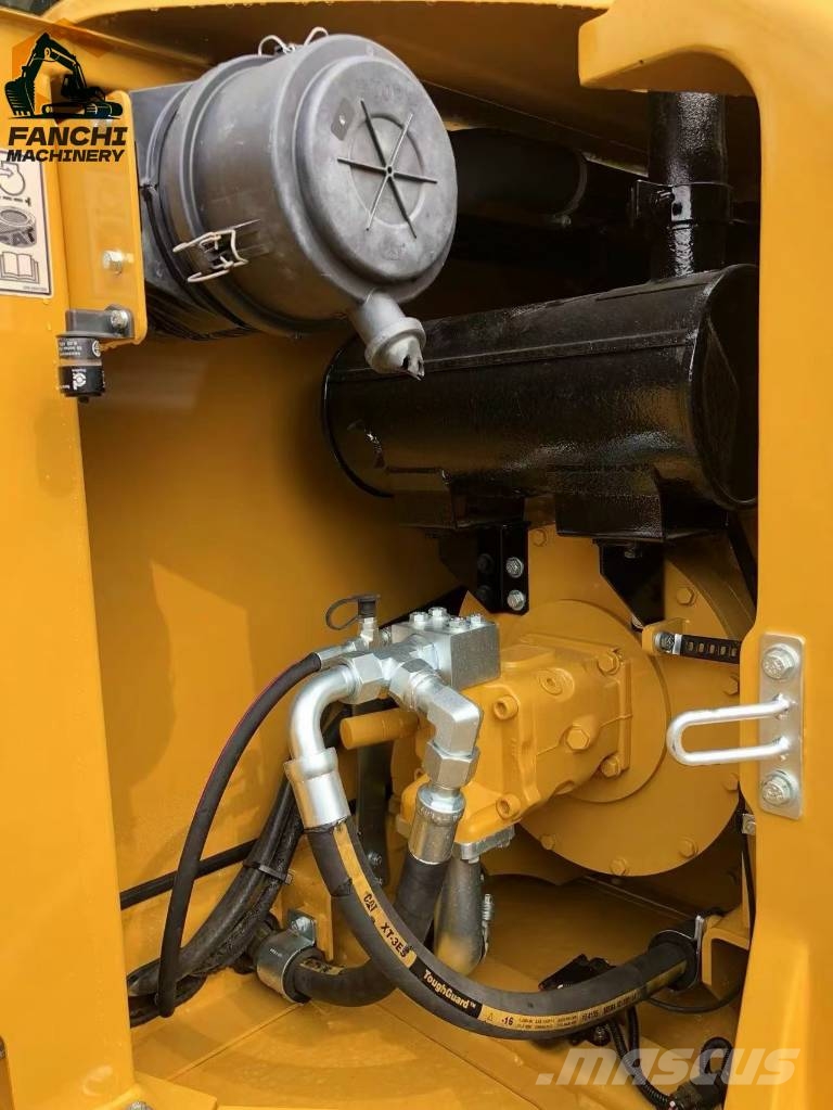 CAT 307E2 Roomikekskavaatorid