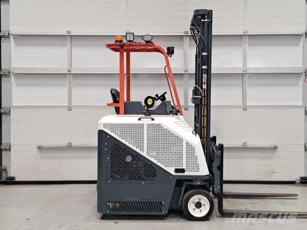 Combilift CB3000/Agilift30-12/40 LPG heftrucks