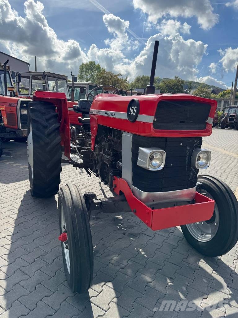 Massey Ferguson 165 Traktorji