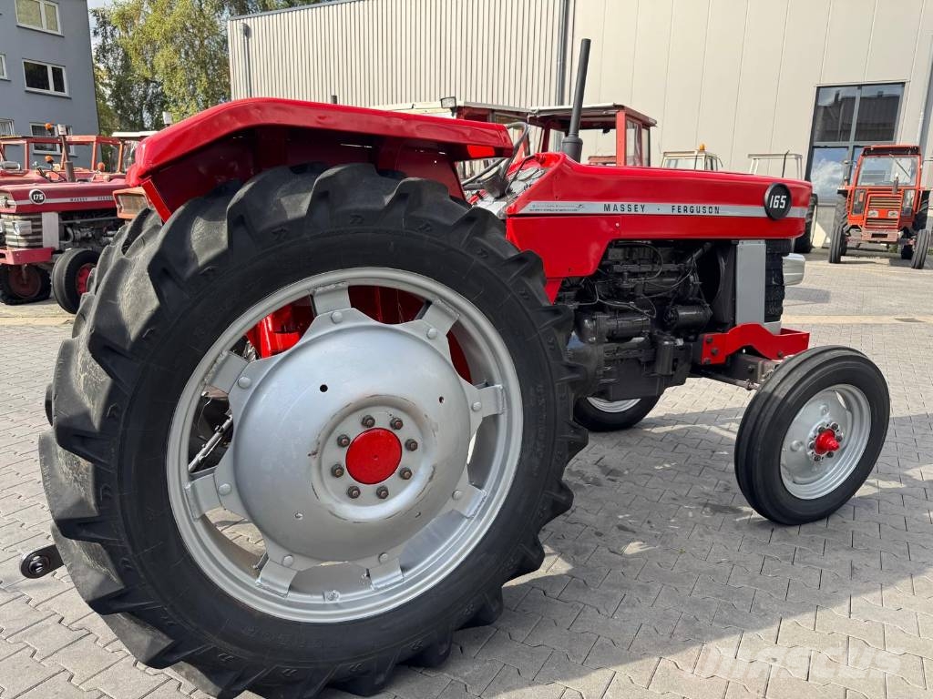 Massey Ferguson 165 Traktorji