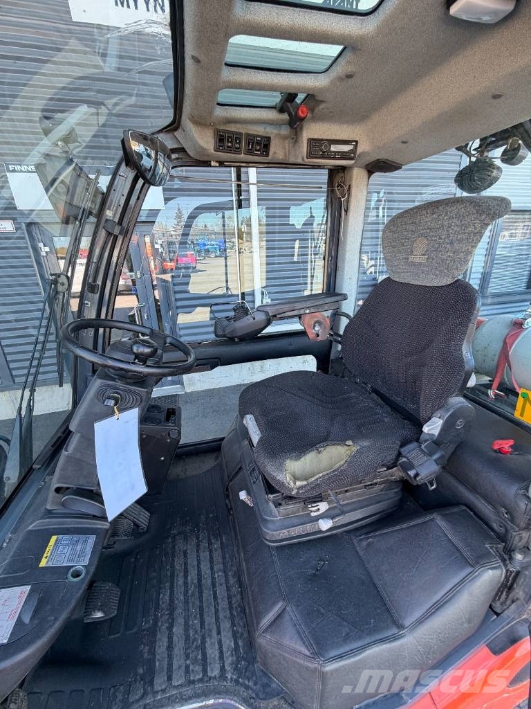 Toyota 02-8 FGJF 35 LPG forklifts