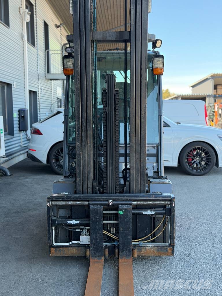 Toyota 02-8 FGJF 35 LPG forklifts