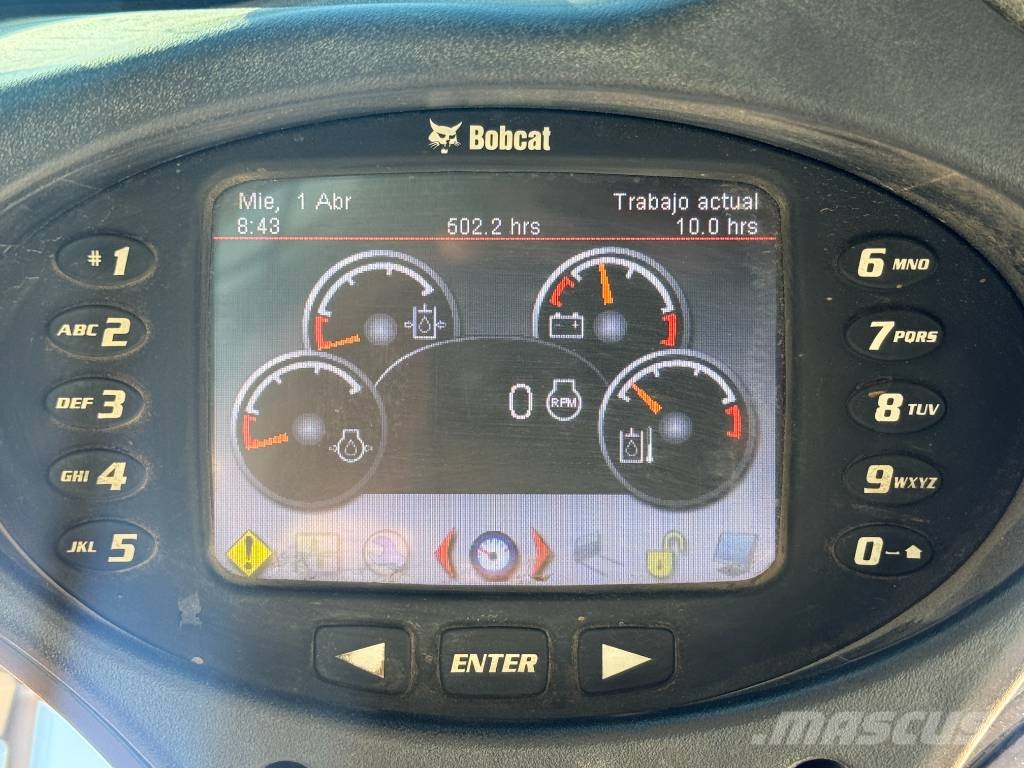 Bobcat T 770 لوادر زحافة