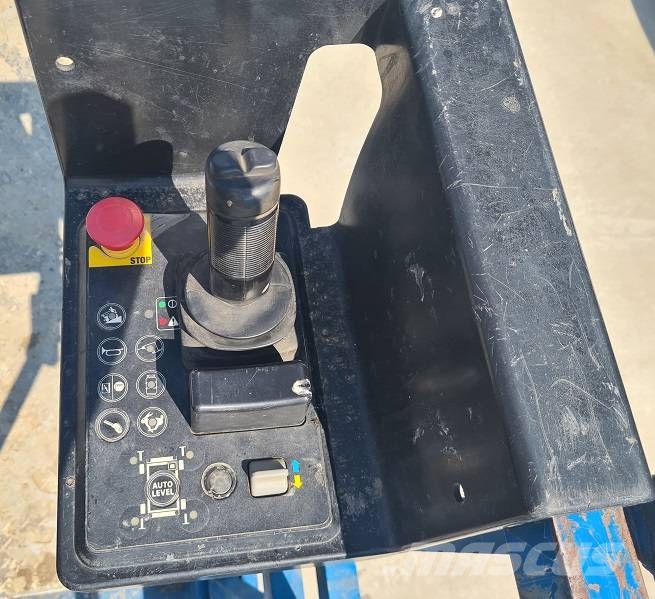 Genie GS 3268 RT 가위형 리프트