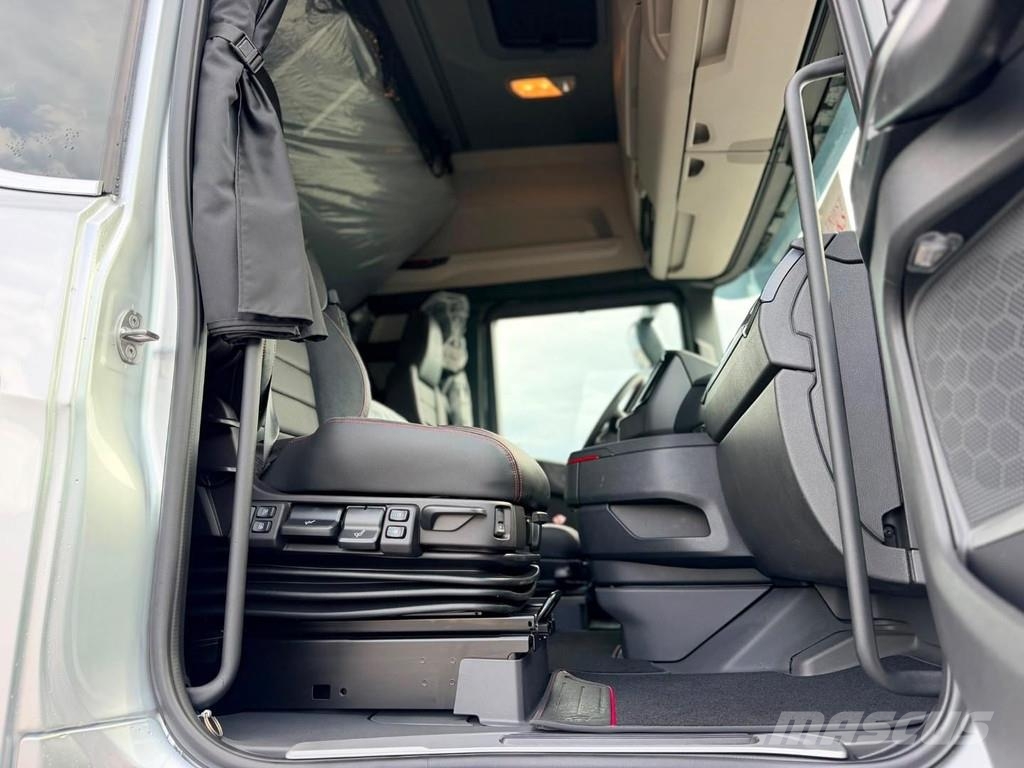 Scania S590 NEW, full air, retarder, 250WB Седельные тягачи