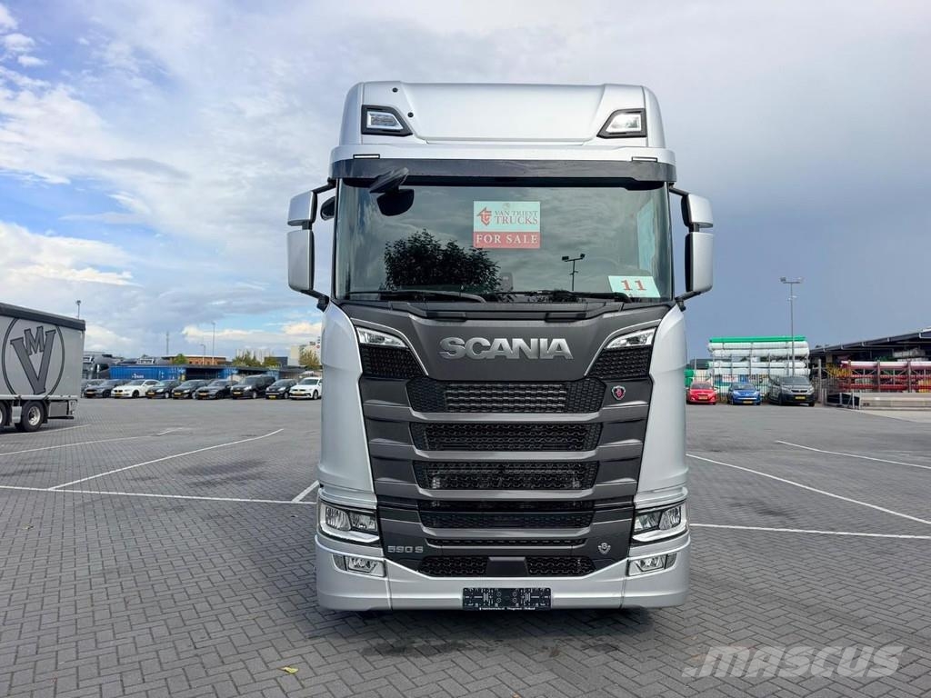 Scania S590 NEW, full air, retarder, 250WB Седельные тягачи