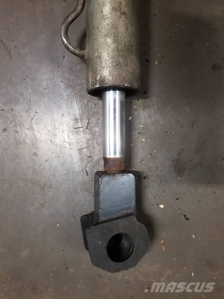 Ponsse Ergo Cab Tilt Cylinder Гідравліка