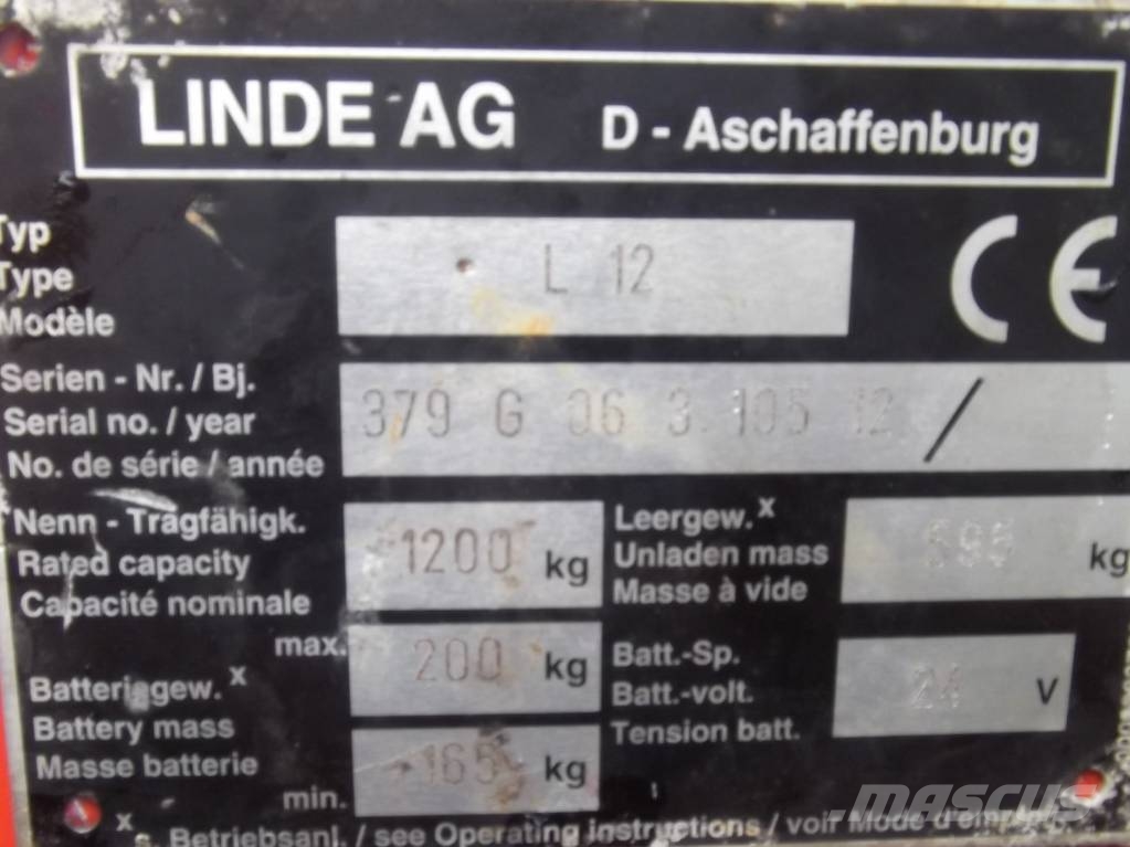 Linde L12 /379/ V-2097 OB Apiladores eléctricos autopropulsados