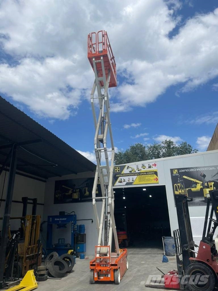 Snorkel S 3246 E Makasli platformlar