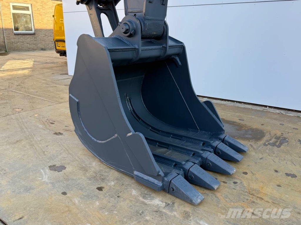 Hyundai R210 Excavadoras sobre orugas