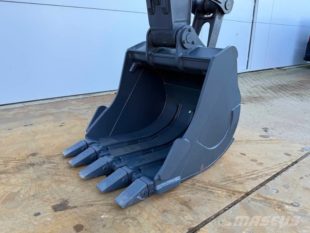 Hyundai R210 Excavadoras sobre orugas