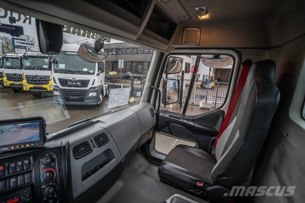 Renault D19 WIDE 320 DXI + DHOLLANDIA 2T. Camiones desmontables