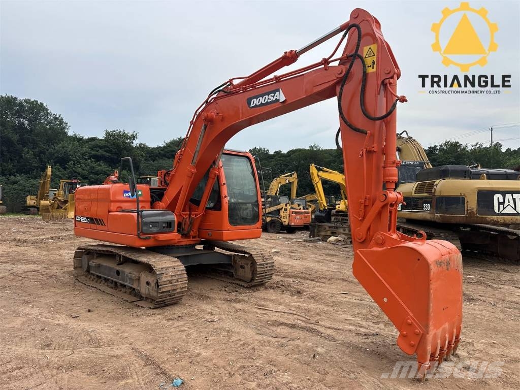 Doosan DX 120 Bagri goseničarji