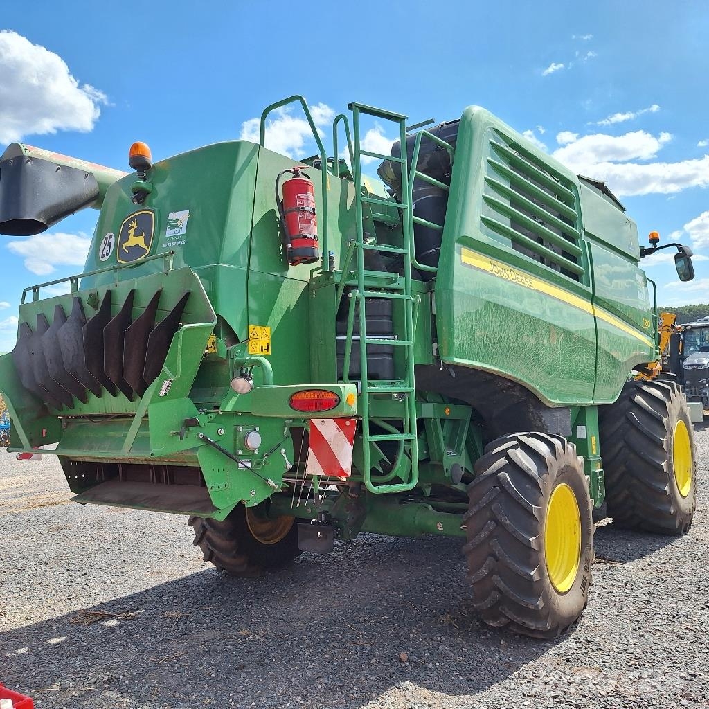 John Deere T550i Teraviljakombainid