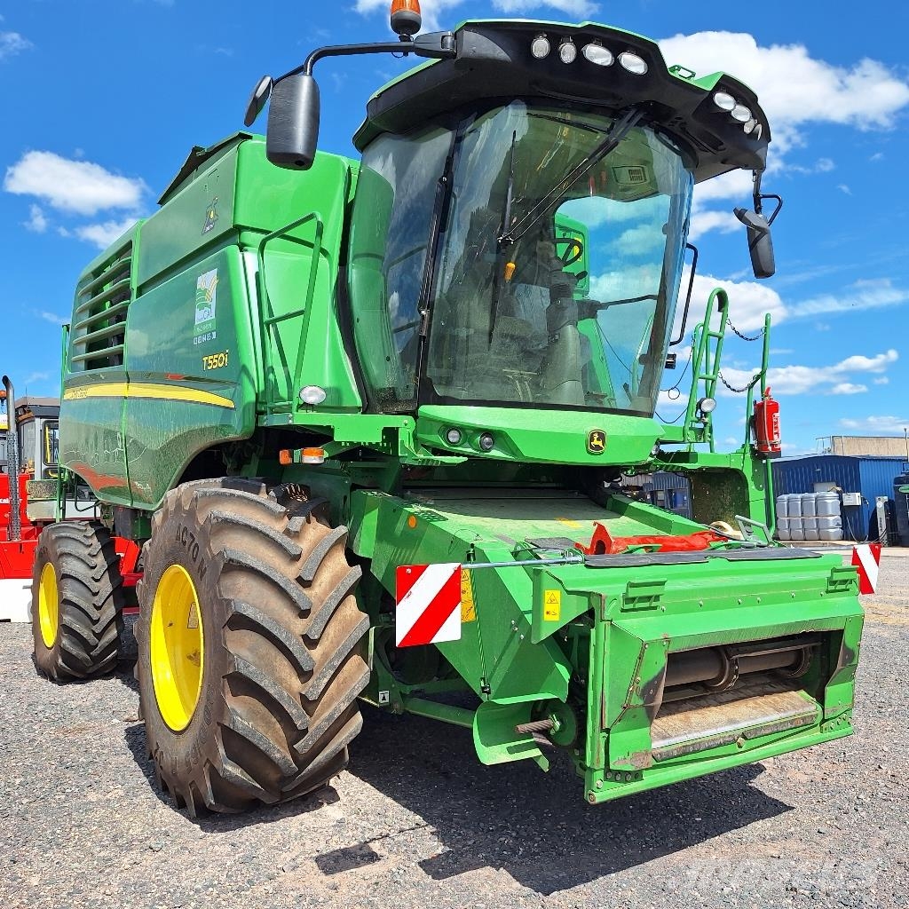 John Deere T550i Teraviljakombainid