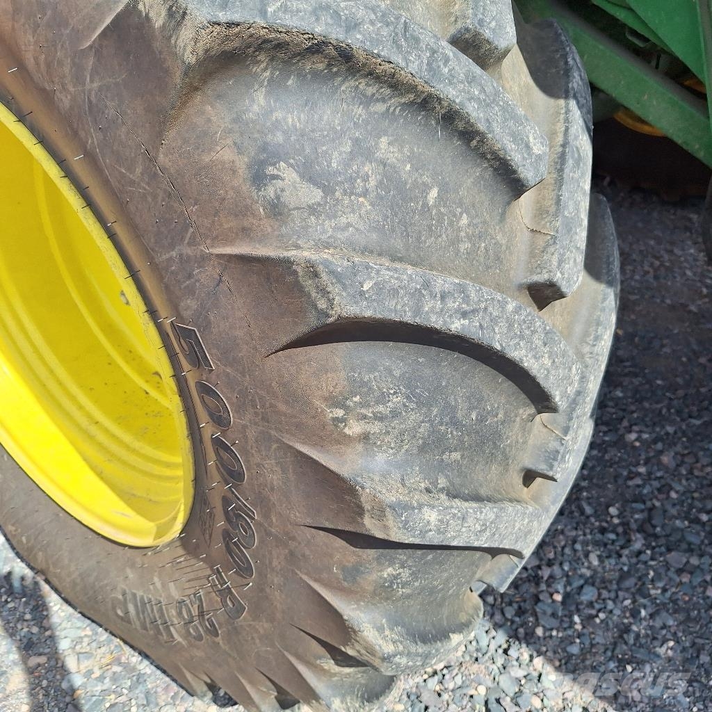 John Deere T550i Moissonneuse batteuse