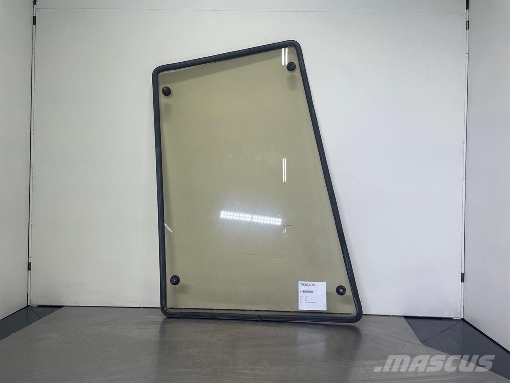Ahlmann AZ6-4197784A-Window/Seitenscheibe/Ruit كابينة والداخلية